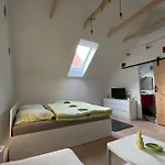 Apartman Kralicek Na Vinne Stezce
